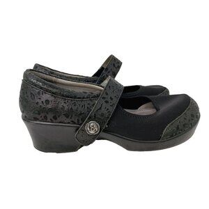 Elegant Black Women's Shoes